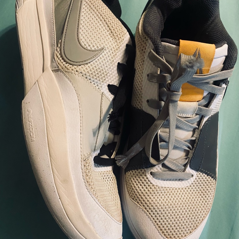 🏀 Nike Kevin Durant 12 Elite Men’s Basketball Shoes – Grey/Silver